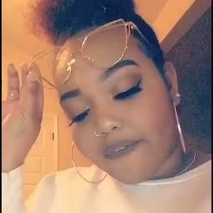 Meet your Posher, Daria